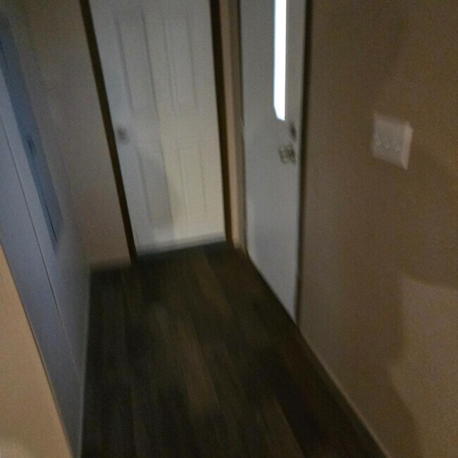 Building Photo - 121 Fountianvue drive LaFontiane indiana 46940