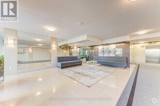 Building Photo - 45-945 Huntingdale Blvd