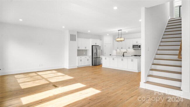 Foto del edificio - 1609 N Davidson St