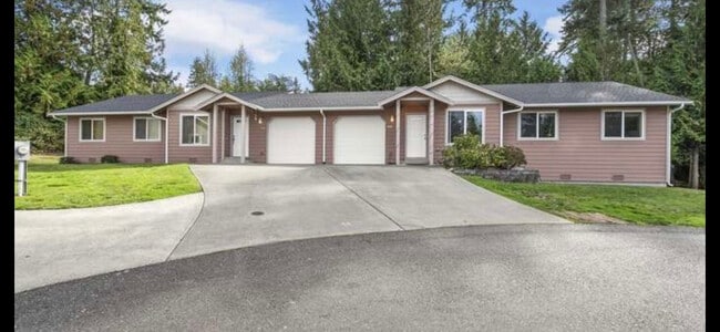 VIDEO WALKTHROUGH AVAILABLE ON REQUEST - 232 Poplar St
