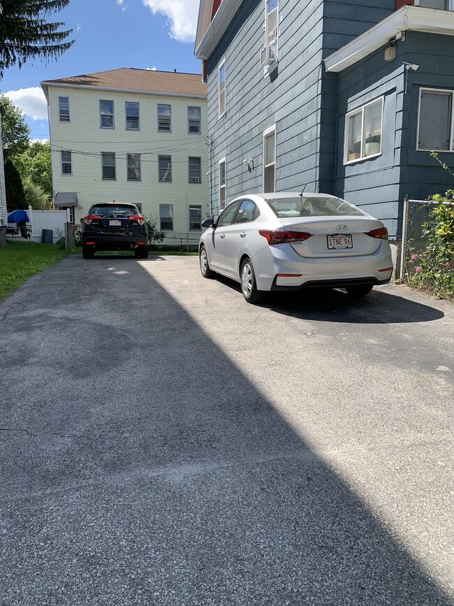 Driveway - 99 Paine St