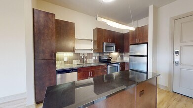 Interior Photo - Fiori on Vitruvian Park®