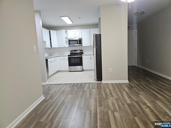 Foto del edificio - 905 River Rd