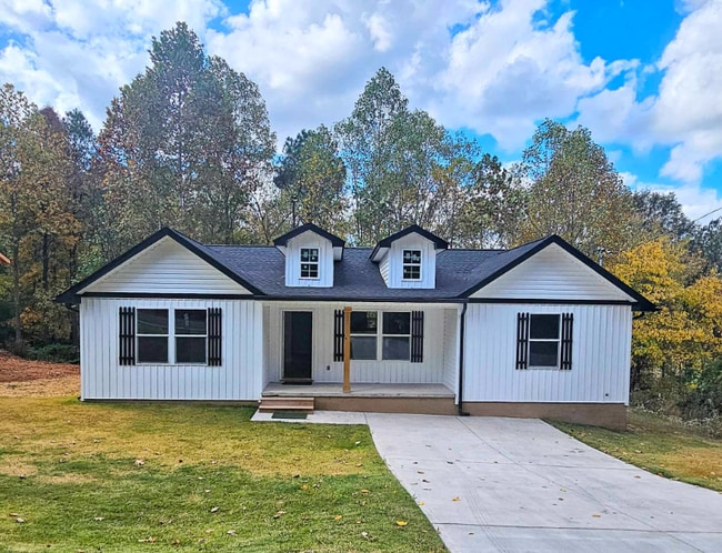 Building Photo - 1590 Needham Dr