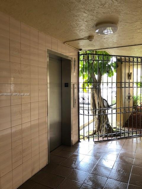 Foto del edificio - 8889 Fontainebleau Blvd