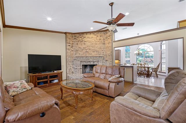 Foto del edificio - 1249 Chandler Cir
