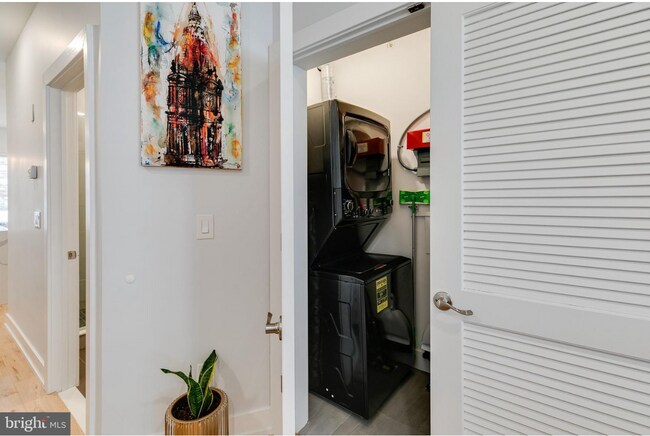 Foto del edificio - 1325 N Marston St