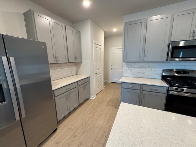 Foto del edificio - 116 Corn Ln