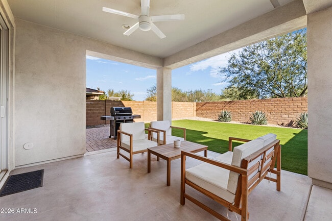 Foto del edificio - 21927 N 31st Pl