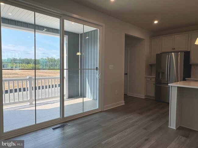 Building Photo - 4532 Briarhaven Dr