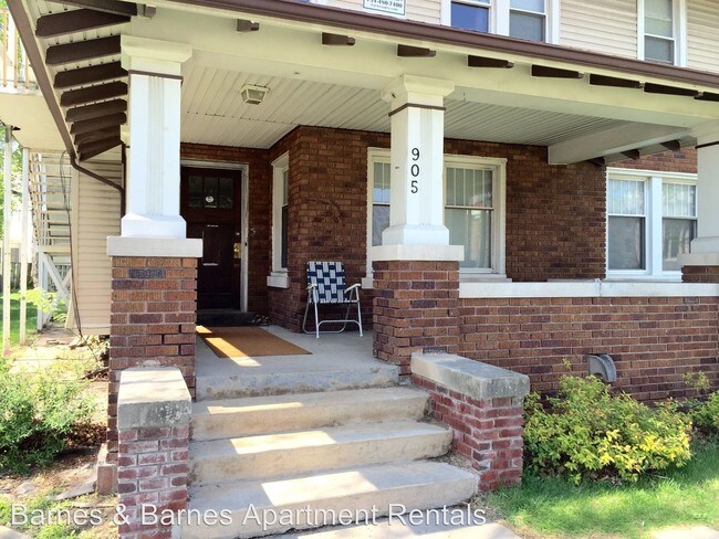 Foto del edificio - 905 Washtenaw Ave