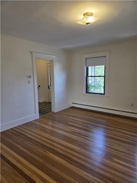 Foto del edificio - 240 Waverley Ave