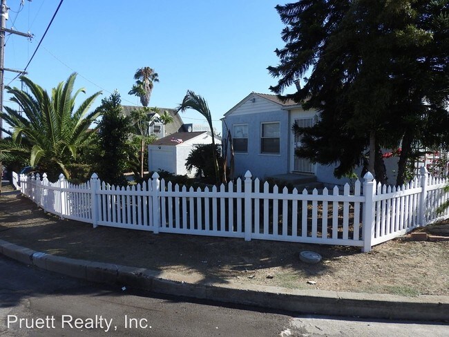 Building Photo - 3 br, 2 bath House - 3245 Lowell Street