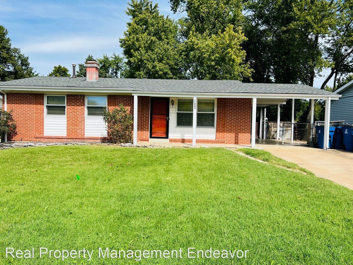 Primary Photo - 3 br, 2.5 bath House - 11943 Midvale Dr