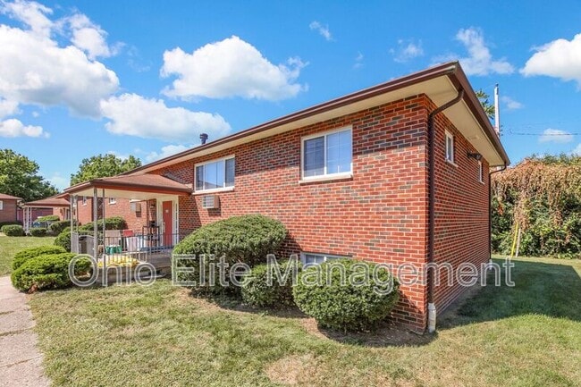 Foto del edificio - 1029 Binns Blvd