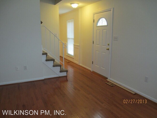 Building Photo - 3 br, 2.5 bath House - 5302 SHELBY CT