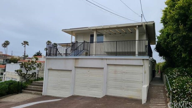 Building Photo - 254 La Paloma
