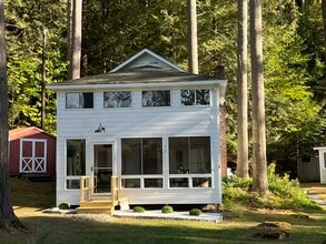 Building Photo - 72 Luke Hill Rd