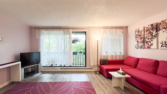 Building Photo - 8540 Citation Dr