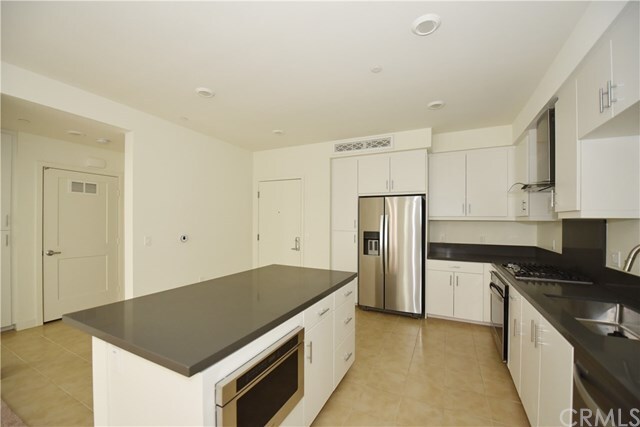 Building Photo - 1418 Nolita