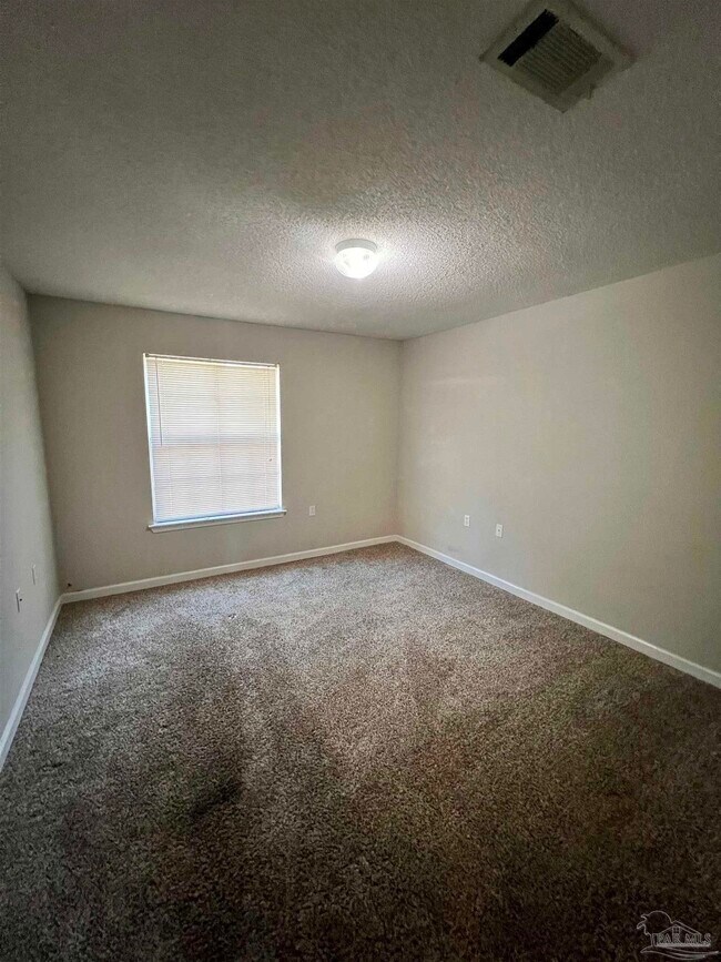 Building Photo - 9628 Cobblebrook Dr