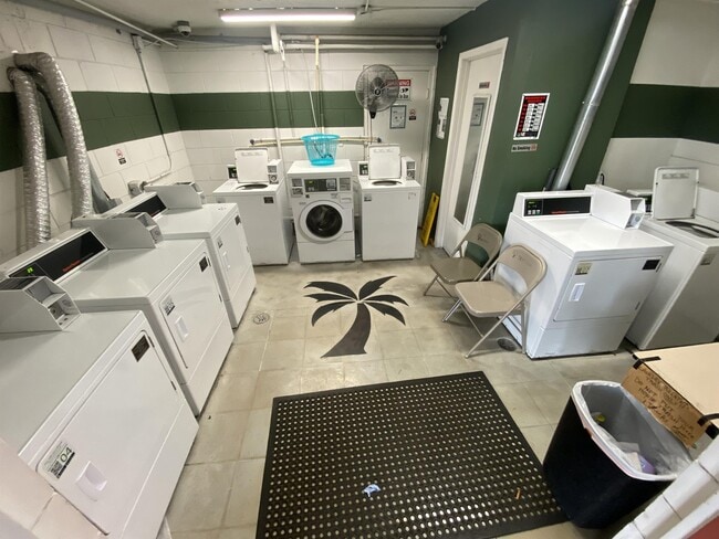 Photo - 43420 US Highway 27 Townhome