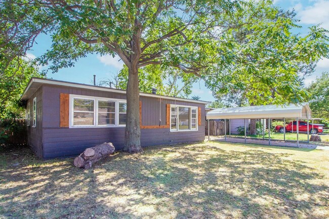 Foto del edificio - Updated 3 Bedroom Home for Rent in Central Lubbock!