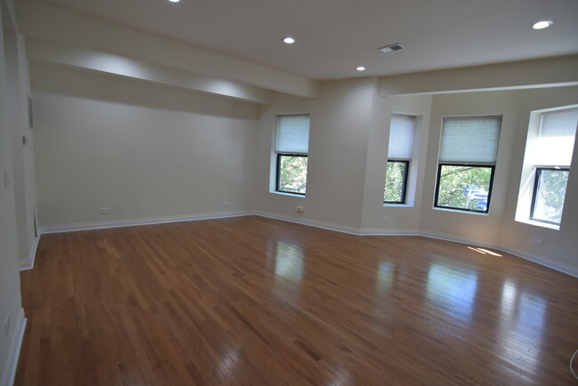 Foto del edificio - 732 W Grace St