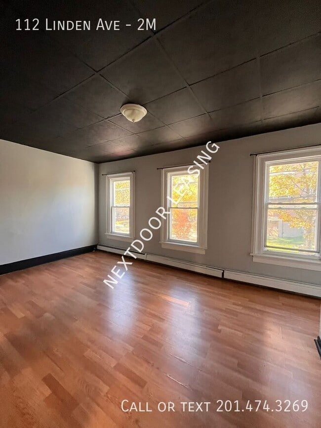 Foto del edificio - 112 Linden Ave