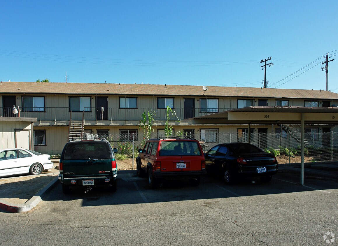 1660 S tener ¡alejado - 1660 S Chance Ave