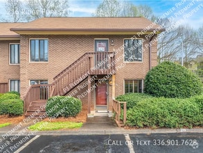 Building Photo - 216 Ridge Forest Ct