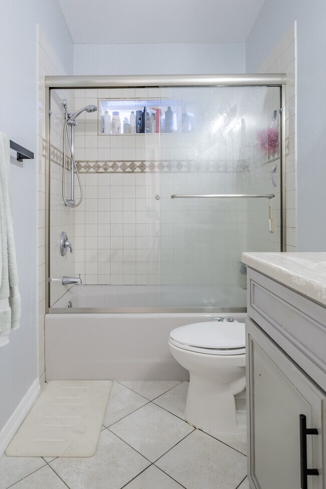 Foto del edificio - 5521 27th Ave