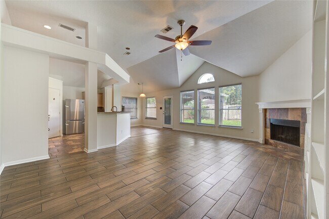 Foto del edificio - 10622 Lonesome Dove Trail