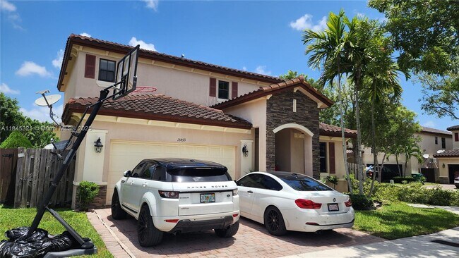 Foto del edificio - 15153 SW 117th Terrace