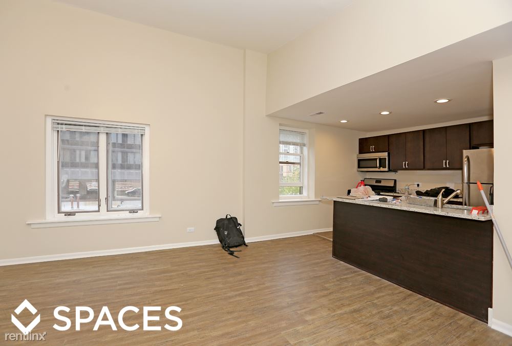 Building Photo - 159 W Goethe St