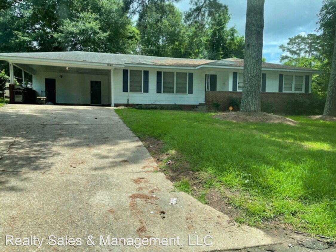 1840 Wisteria Dr, Jackson, MS 39204 House Rental in Jackson, MS