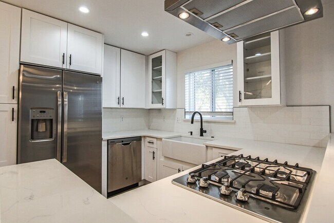 Foto del edificio - Knoxwood Apartments