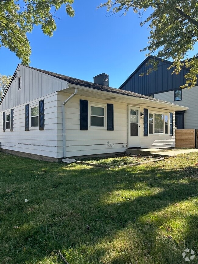 Building Photo - 1063 S Edgewood Ave