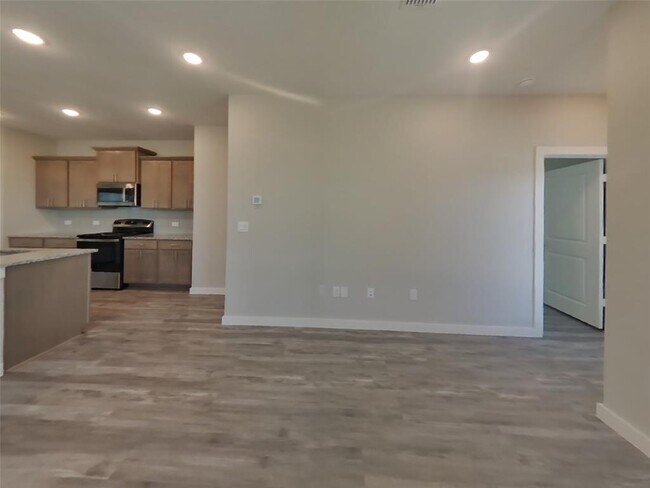 Building Photo - 625 Foxtail Agave St