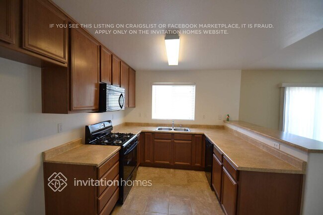 Foto del edificio - 3213 Justin Ct