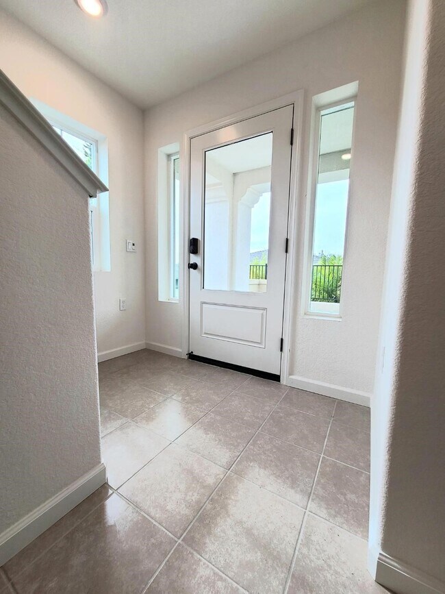Foto del edificio - 16325 Ridgehaven Dr