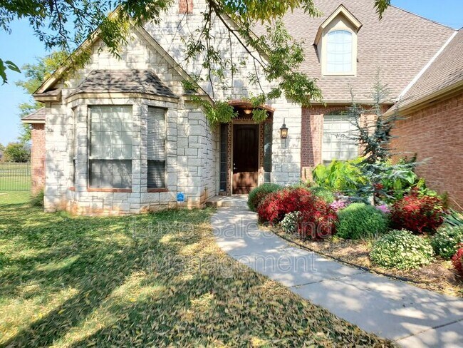 Foto del edificio - 3341 Heritage Green Cir