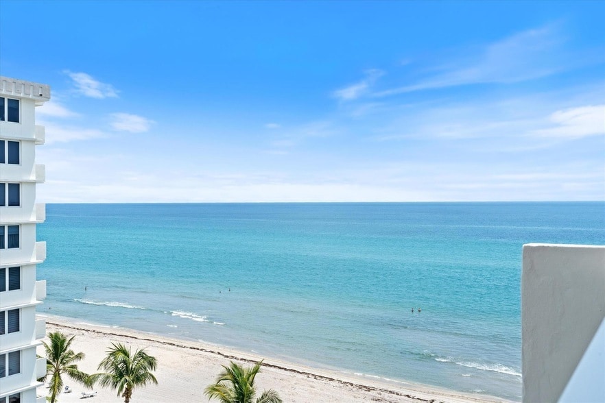 Foto principal - 3301 S Ocean Blvd