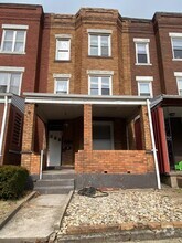 Building Photo - 621 E 9th Ave