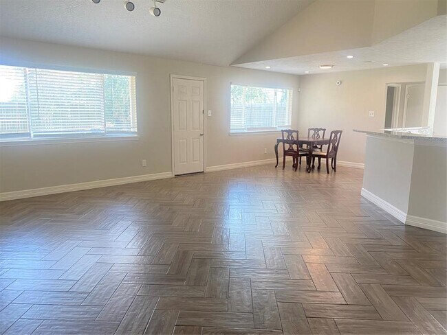 Foto del edificio - 13431 Chipman Glen Dr