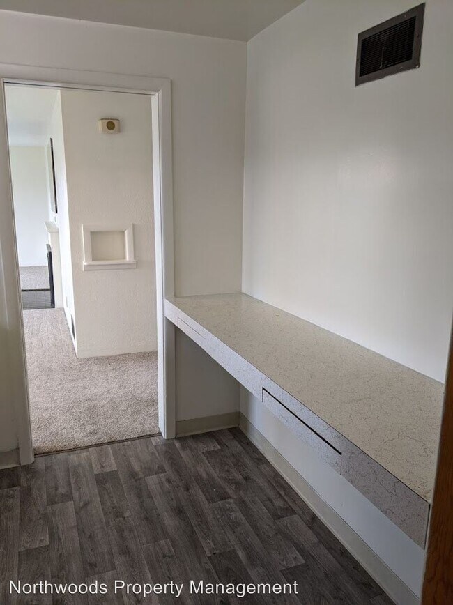 Building Photo - 3 br, 1 bath House - 1593 Maywood Ave