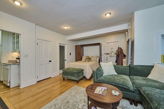 Foto del edificio - 458 Beacon St