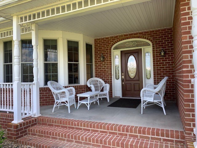 Foto del edificio - 17888 Mountain Valley Rd