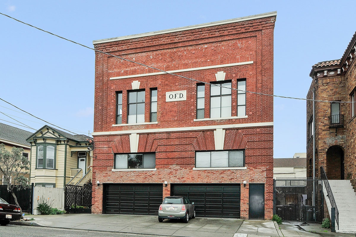 Building Photo - 1095 59th Street