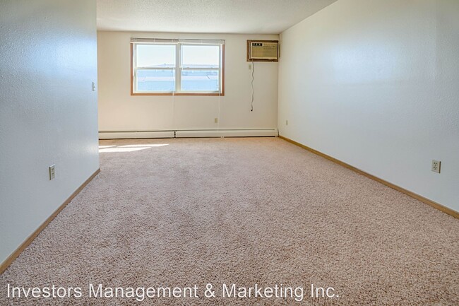 Building Photo - 2 br, 1.5 bath Apartment - Dakota Ridge 31...
